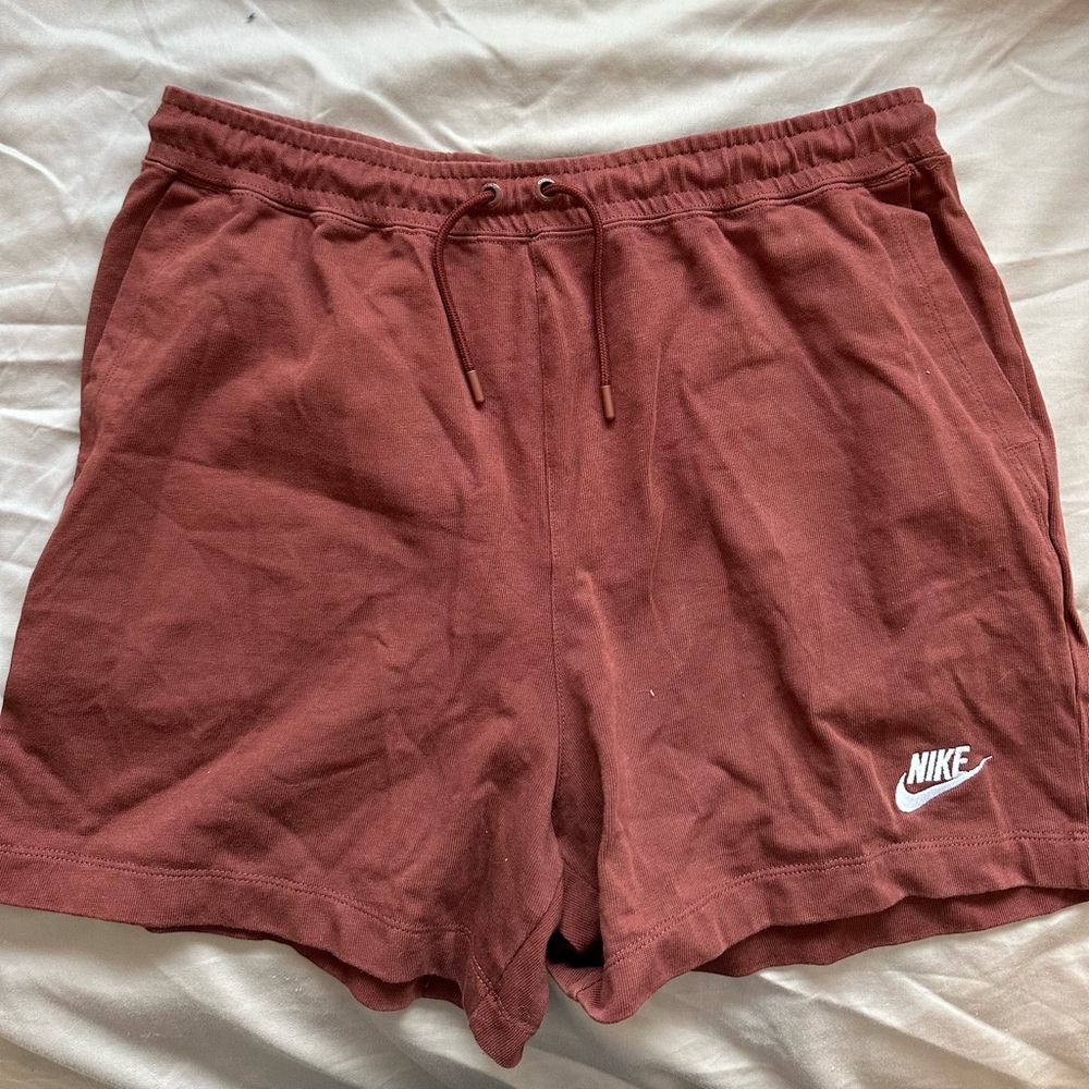 Nike Sweatshorts (never worn)